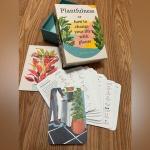 Plantfullness or how to change your life with plants cards